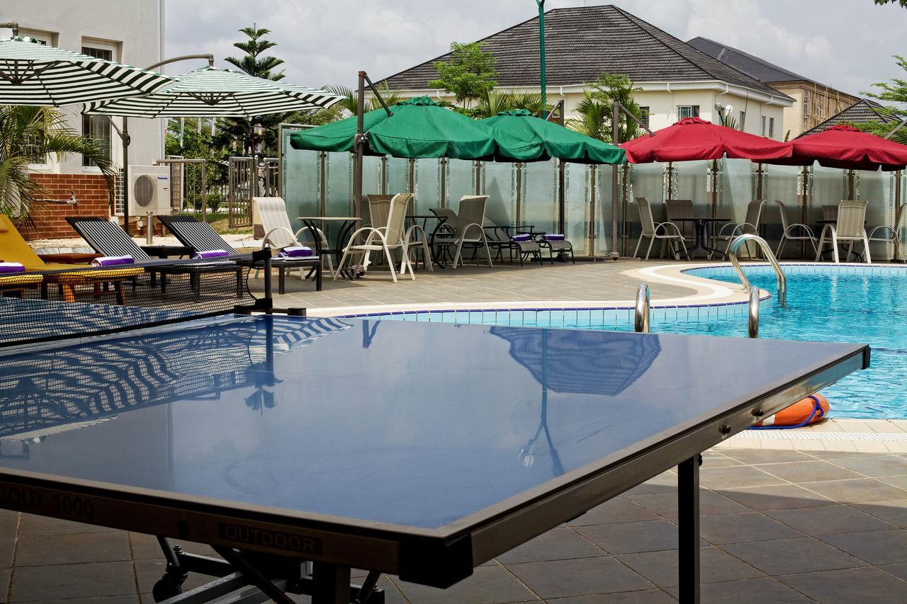 Oxygen Holiday Resort โอเวอร์รี ภายนอก รูปภาพ